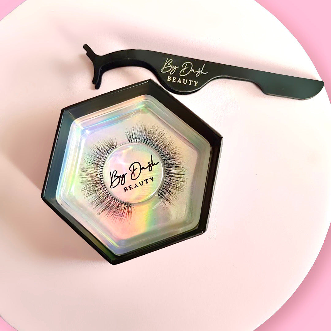 Hoe breng je valse wimpers aan als een pro?