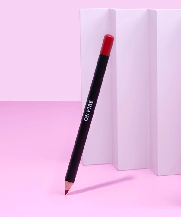 Lip liner On fire