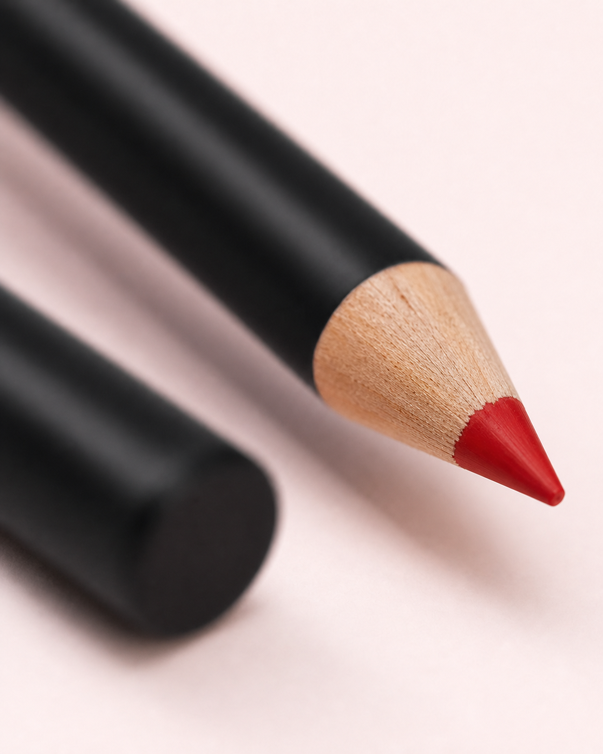 Lip liner On fire